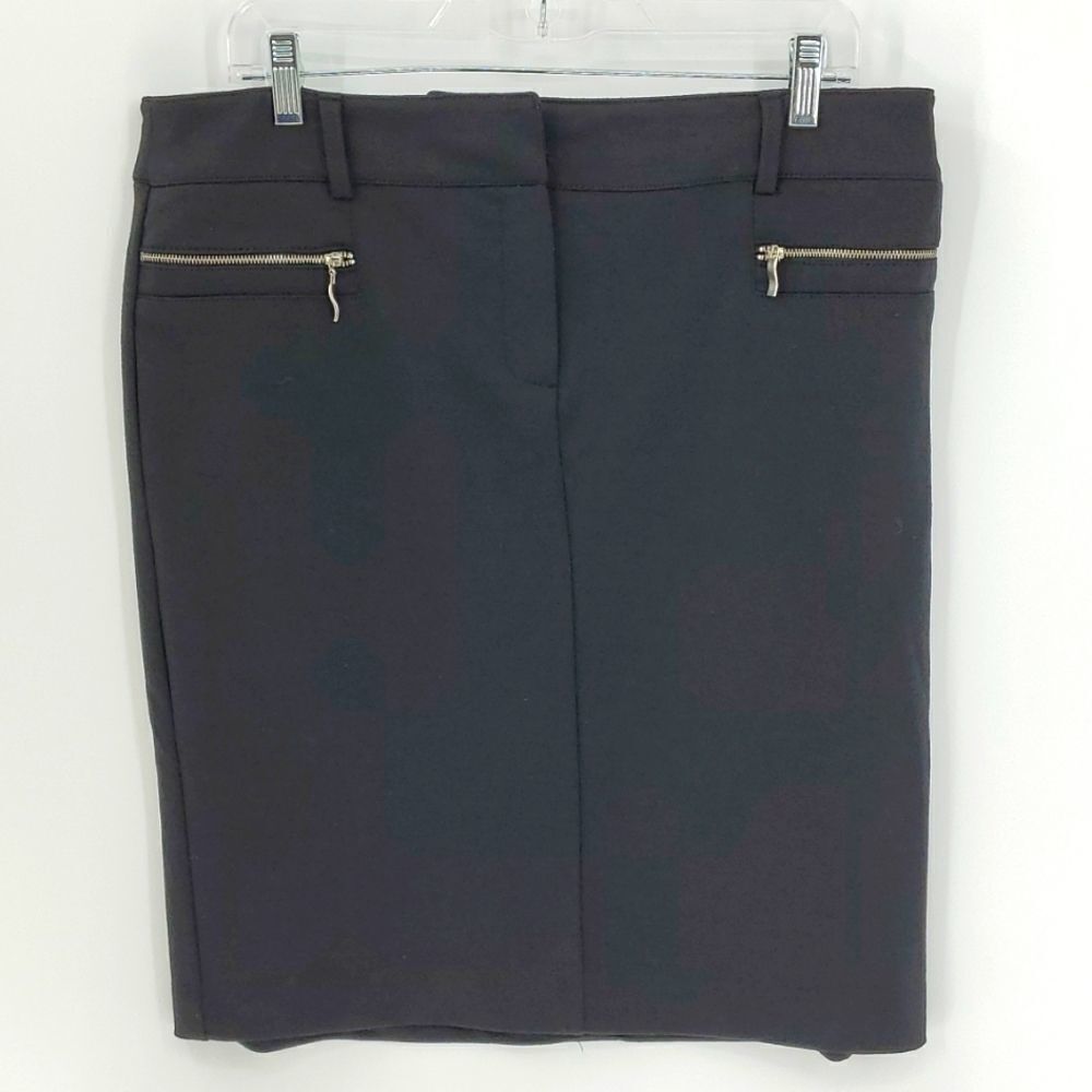 New Direction black pencil skirt. Size 12..mature women's bassic‎ black skirt.